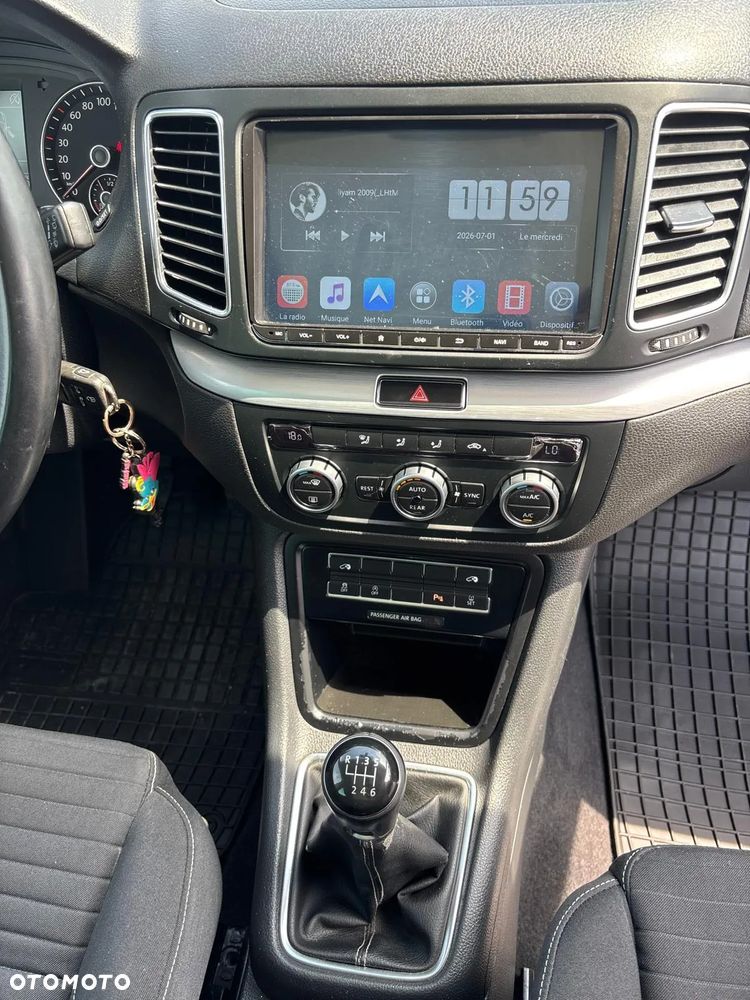 Volkswagen Sharan 2.0 TDI Comfortline - 14