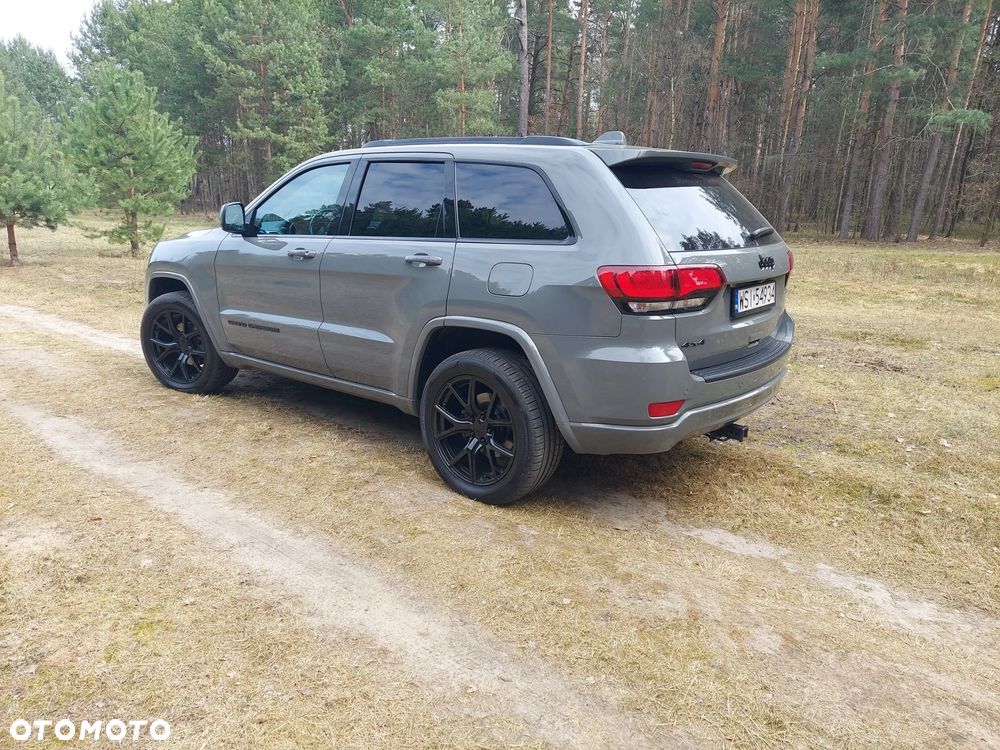 Jeep Grand Cherokee - 7