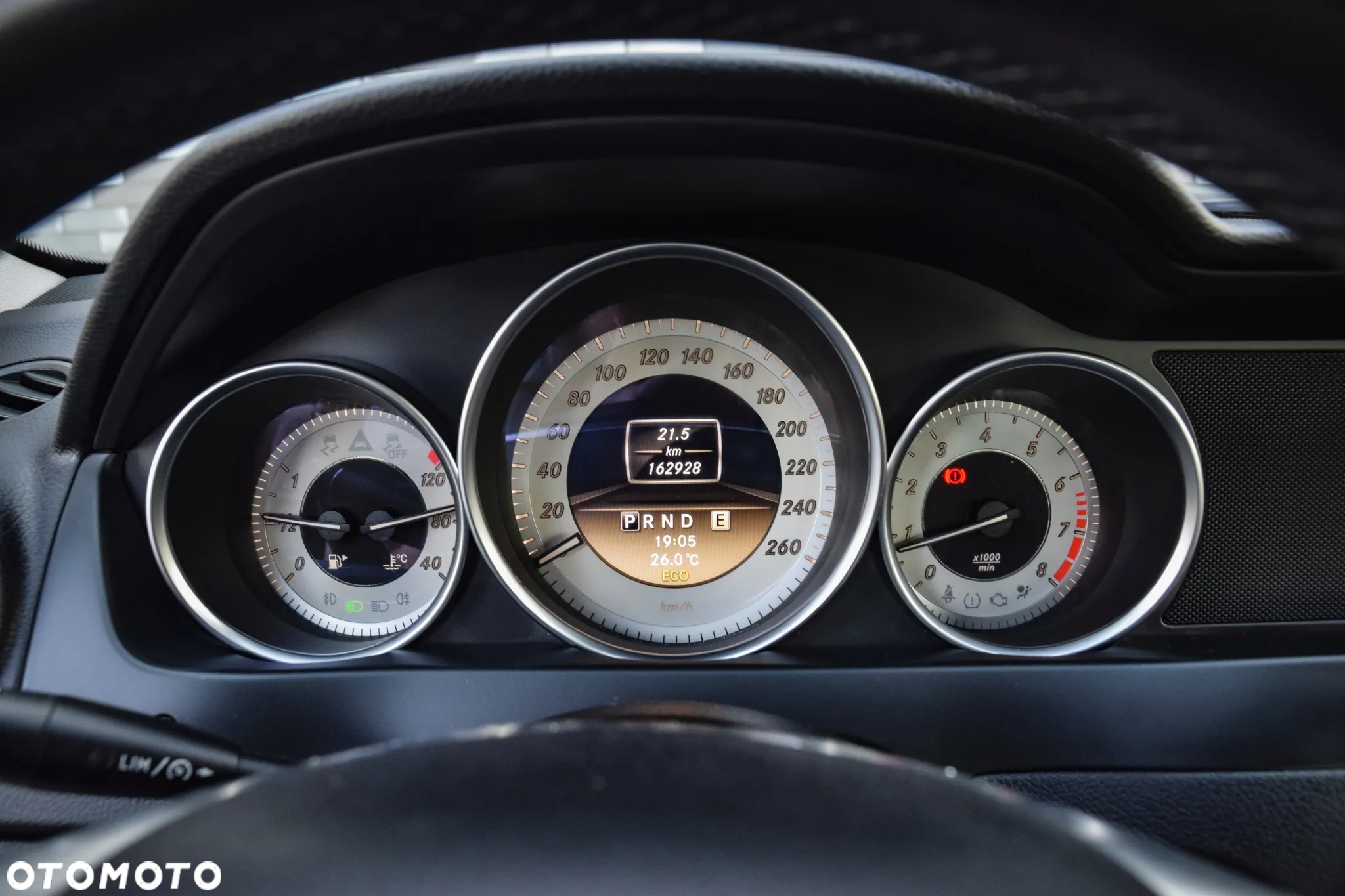Mercedes-Benz Klasa C 200 (BlueEFFICIENCY) 7G-TRONIC Elegance - 37