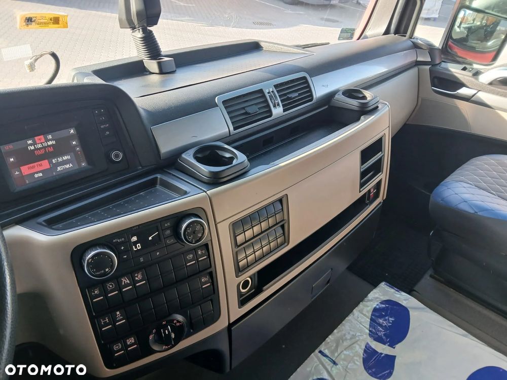 MAN 460 KM, MEGA - 15