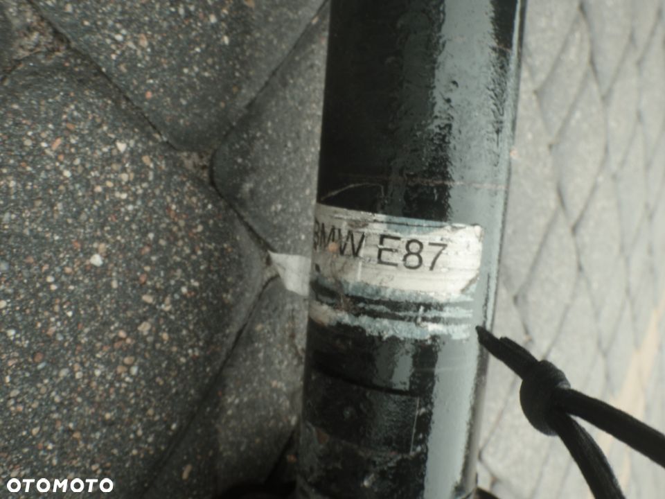 WAŁ NAPĘDOWY BMW 1 E81 E82 E87 E88 116D 118D 06- TYLNY stan jak nowy - 2