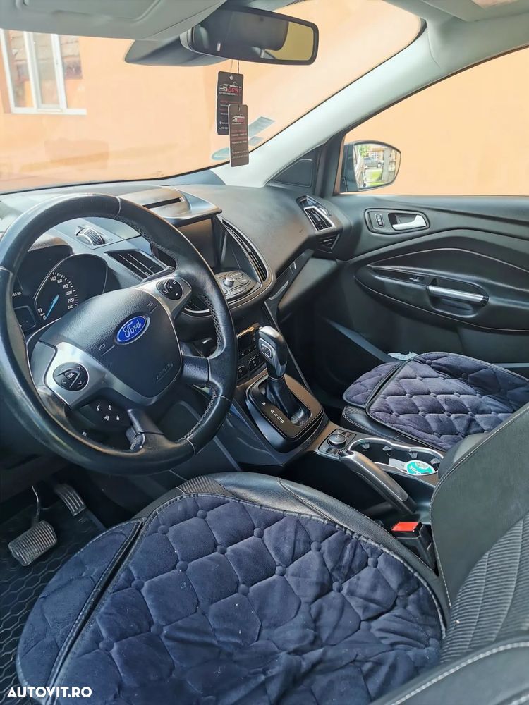 Ford Kuga 2.0 TDCi 4x4 Aut. Titanium - 14