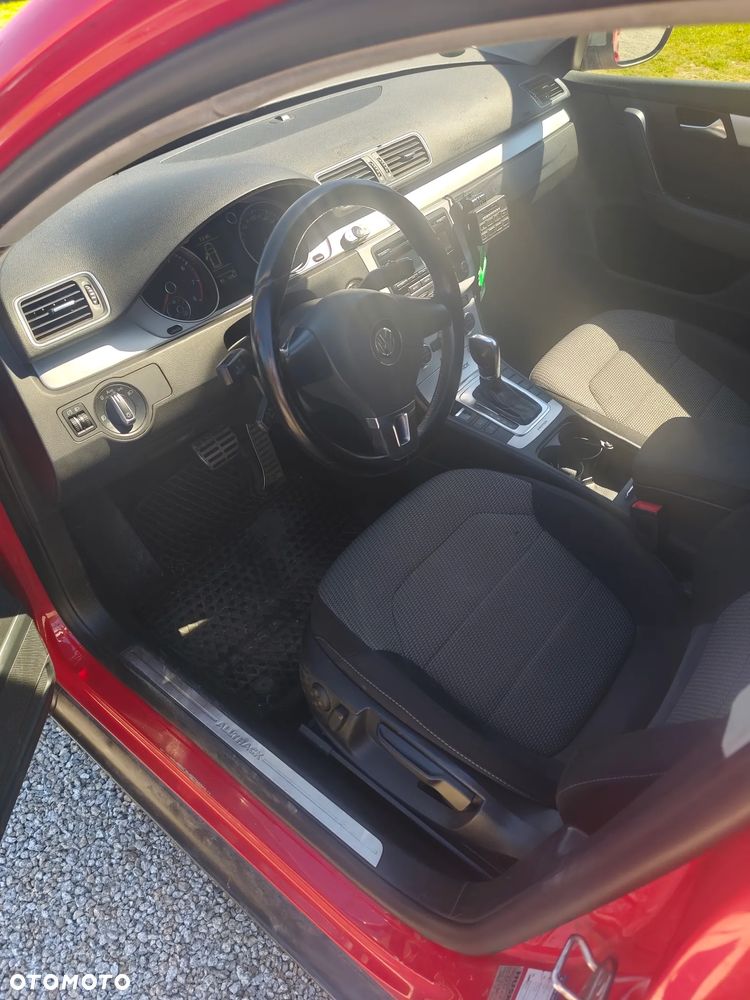 Volkswagen Passat - 7