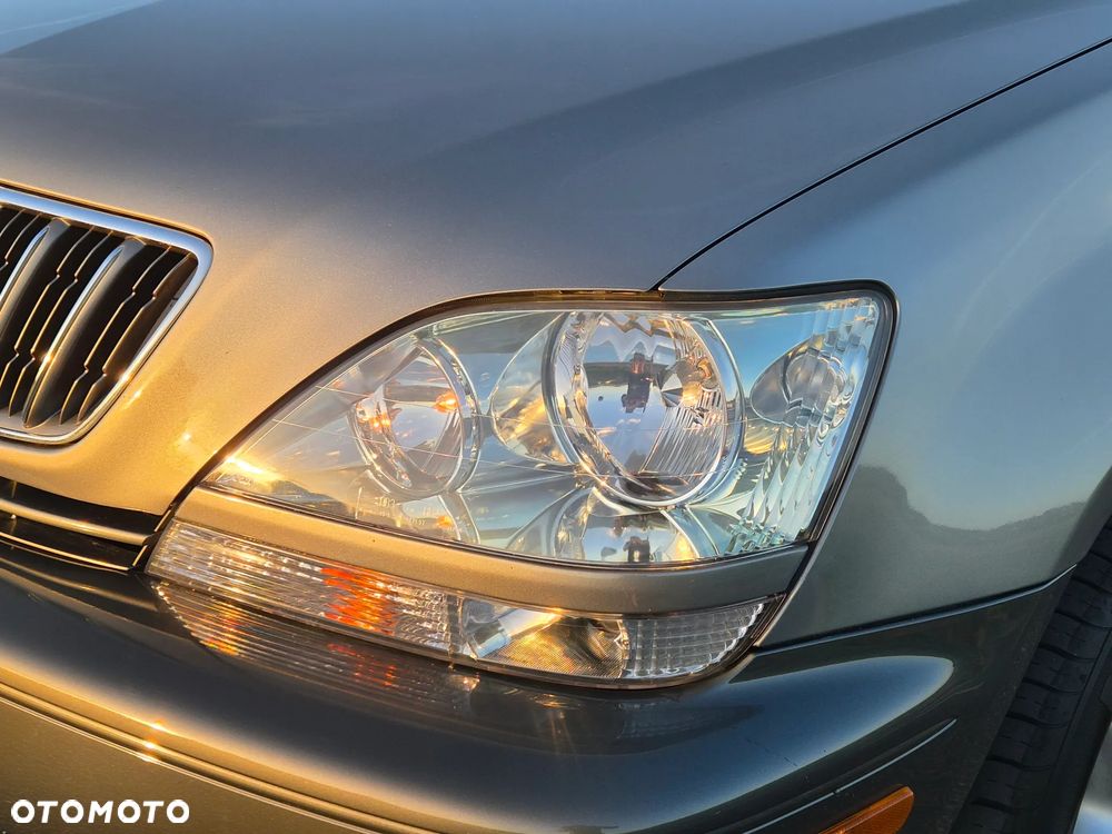 Lexus Rx300 2001 photo 2