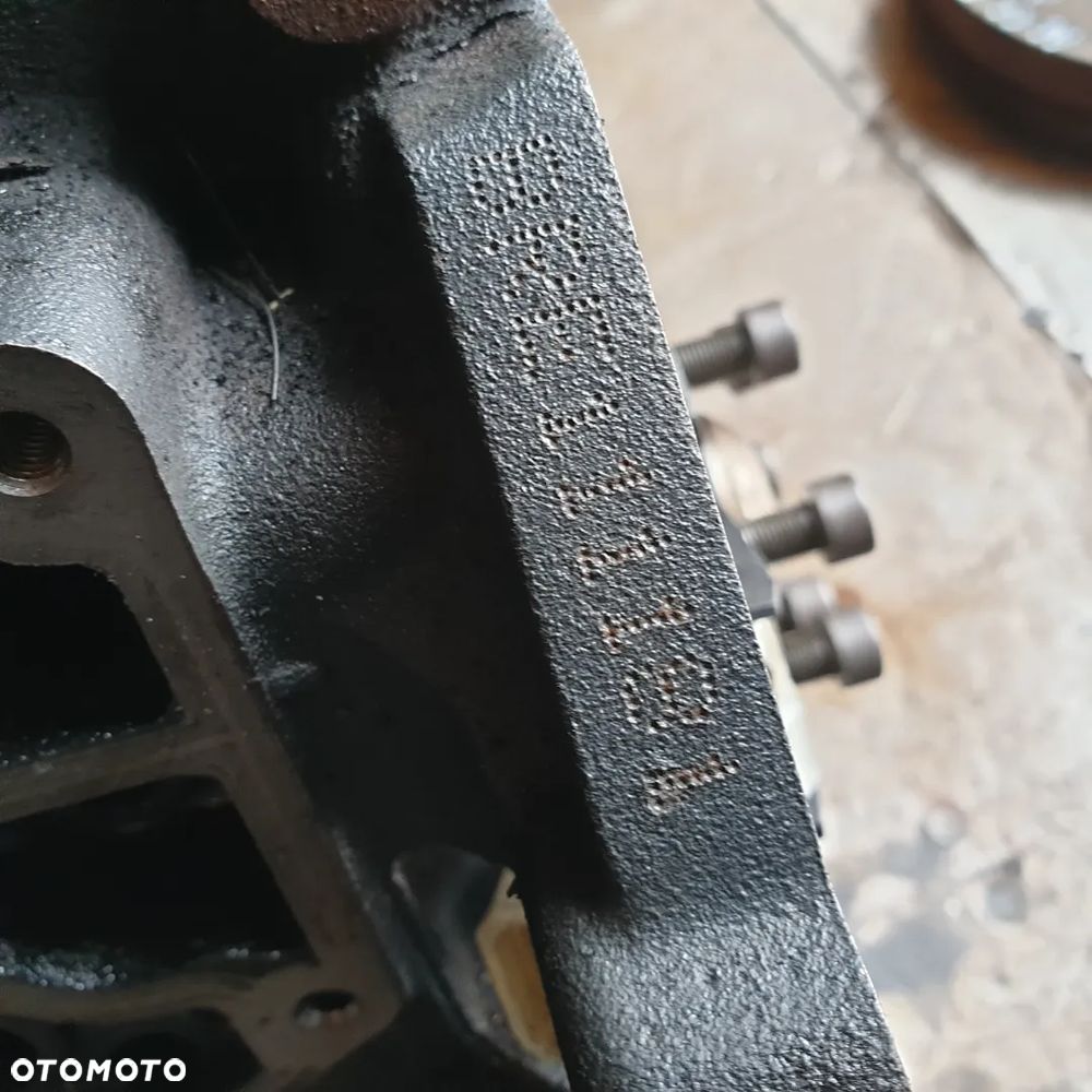 AUDI A6 C6 2.0 TDI SILNIK BRE  07R - 2