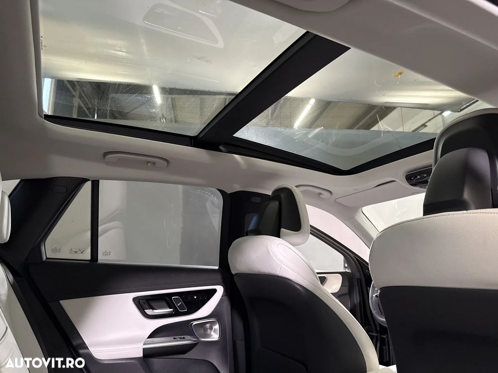 Mercedes-Benz GLC 300 e 4Matic 9G-TRONIC Edition AMG Line - 23