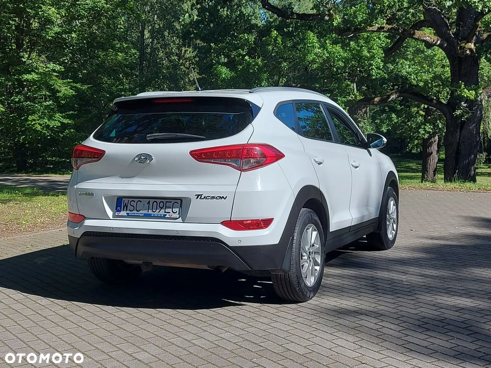 Hyundai Tucson 1.6 GDI BlueDrive Design 2WD - 8