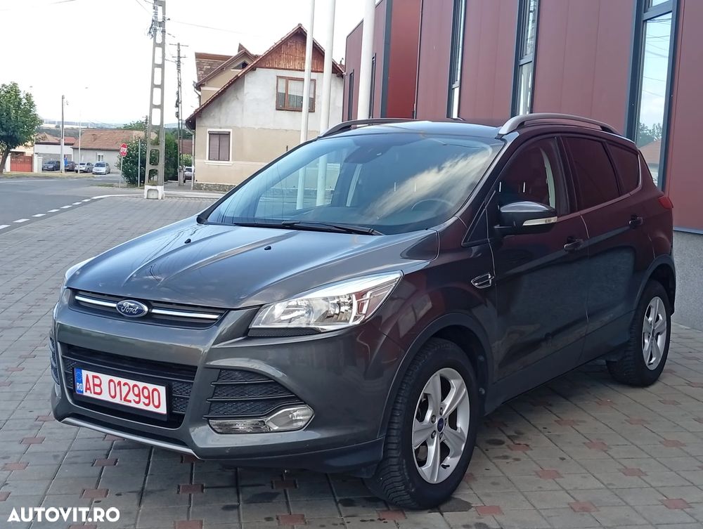 Ford Kuga 2.0 TDCi Titanium - 2