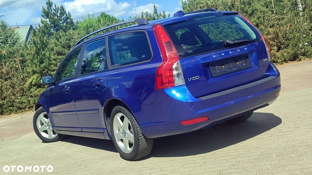 Volvo V50 2.0D Momentum - 18