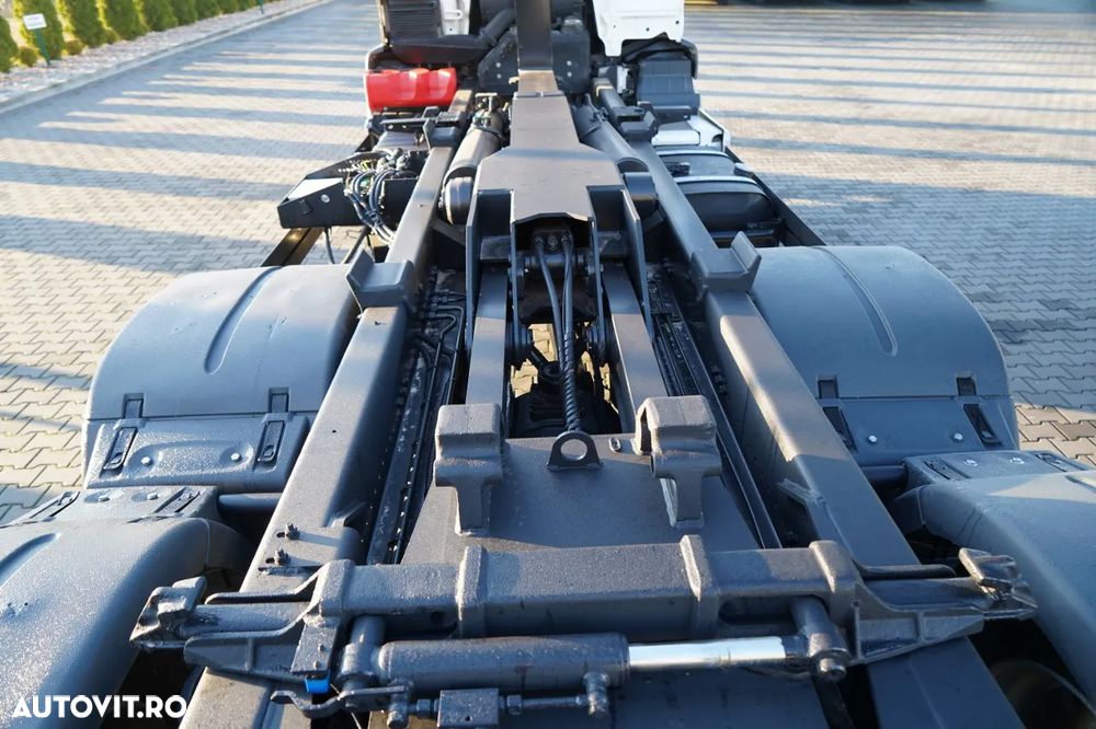 MAN TGS 26.440 / AUTOCARNIER / MARREL AL TAM 20U / 20 T / 6x2 / PUNTE DE DIRECȚIE RIDICABILĂ / ANVELOPE 100% / EURO 6 - 23