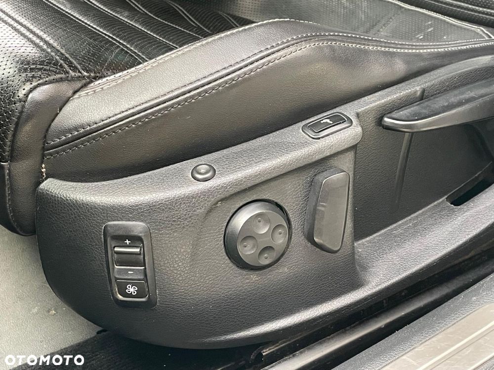Volkswagen CC - 8
