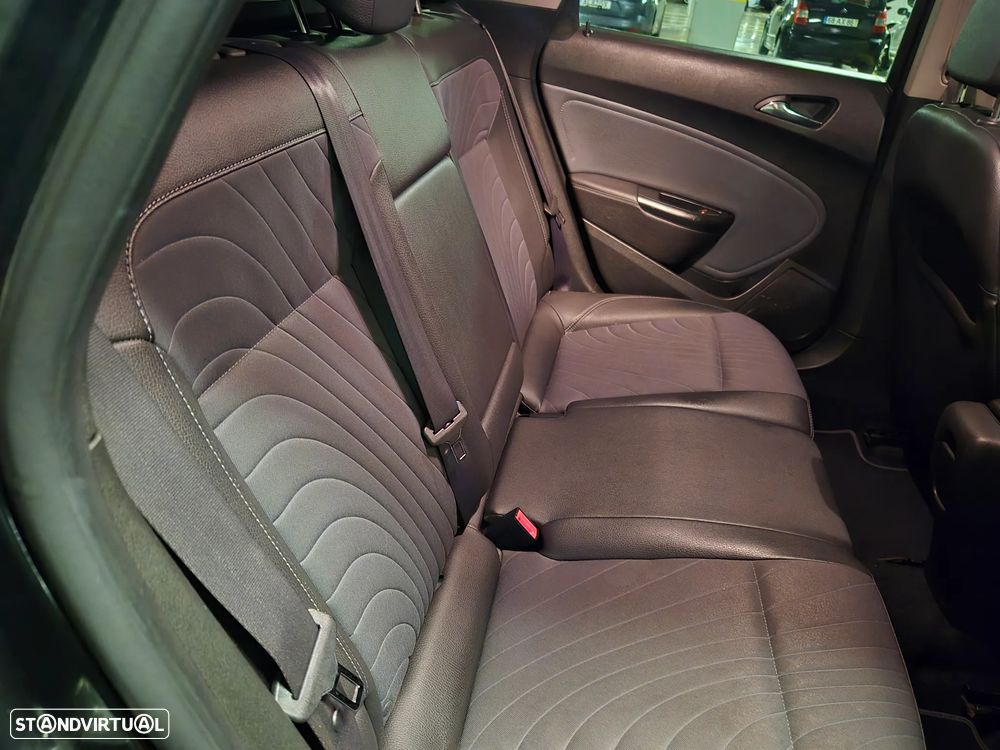 Opel Astra Sports Tourer 1.6 CDTi Cosmo S/S - 30