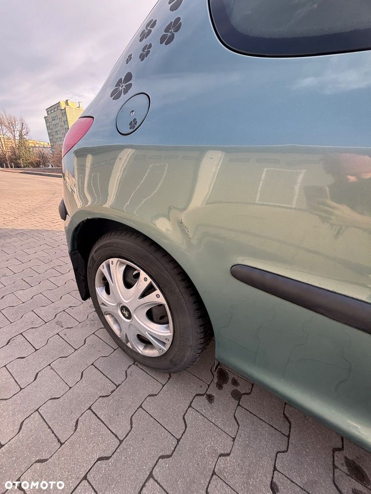 Peugeot 206 1.1 XR - 10