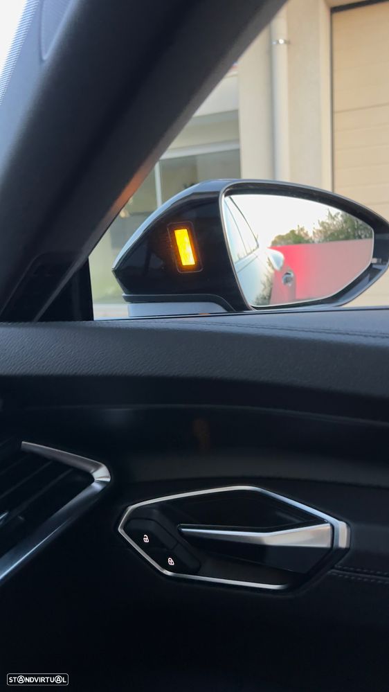 Audi e-tron GT quattro - 40