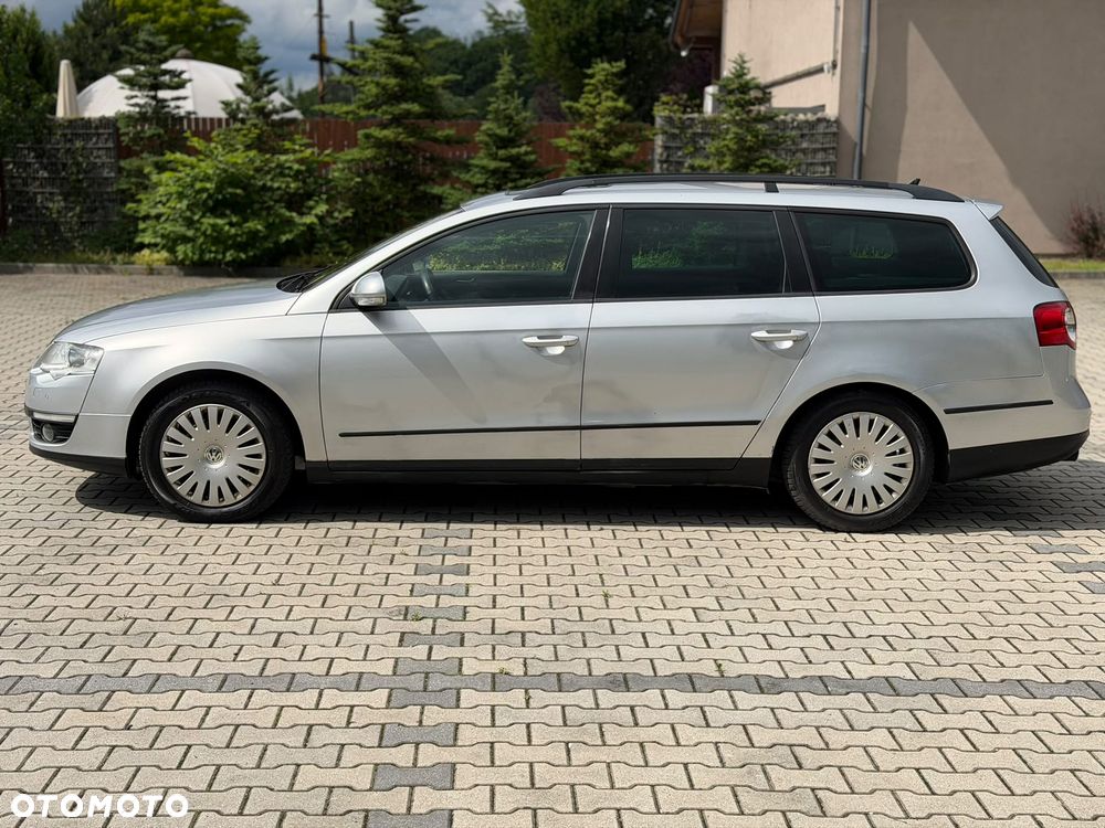 Volkswagen Passat 2.0 TDI DPF Comfortline DSG - 2