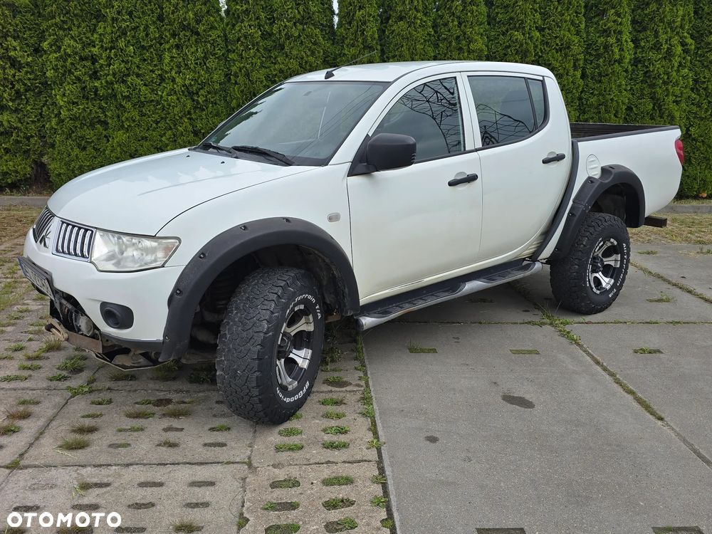 Mitsubishi L200 2.5 DID DC Invite - 1