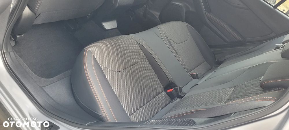 Subaru XV 2.0i-S Exclusive NAV (EyeSight) Lineartronic - 12