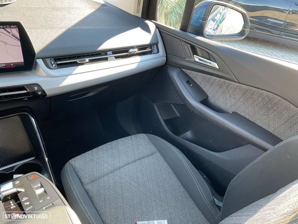 BMW 225xe Active Tourer e xDrive - 36