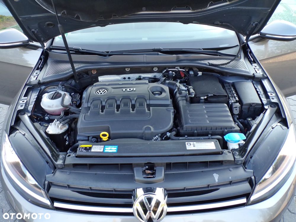 Volkswagen Golf 2.0 TDI SCR Highline - 33