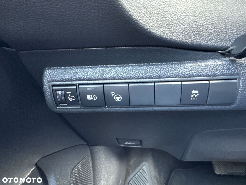 Toyota Corolla 1.8 Hybrid Comfort - 22