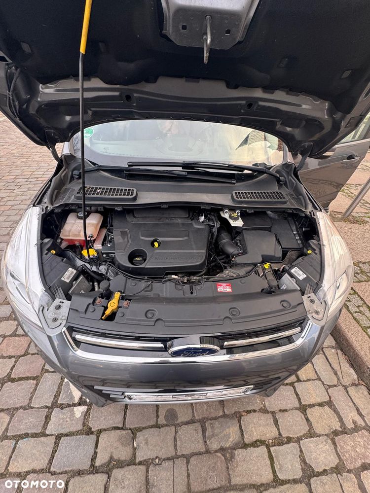 Ford Kuga - 33
