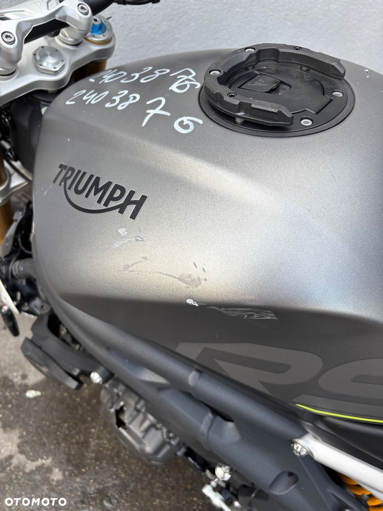 Triumph Speed Triple - 9