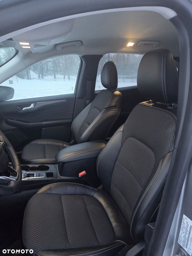 Ford Kuga 2.5 Duratec PHEV ACTIVE - 26