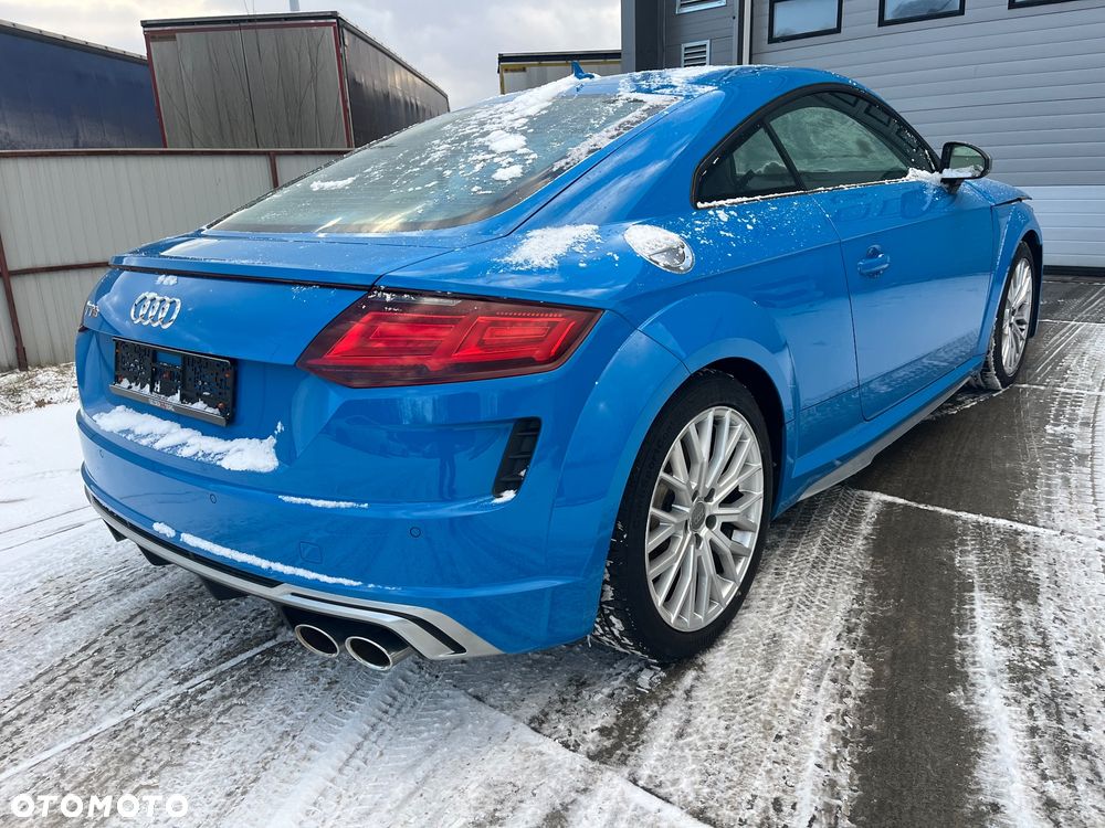 Audi TT S Coupé - 3