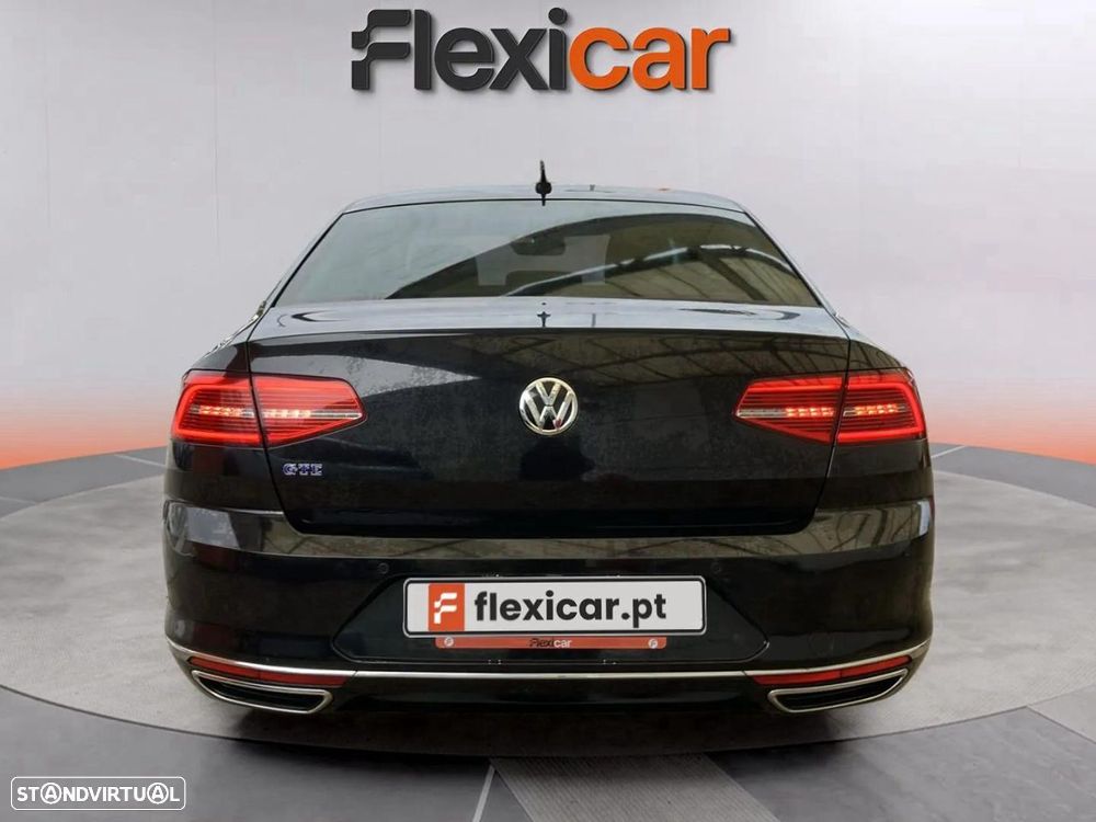 VW Passat 1.4 TSI GTE Plug-in - 8
