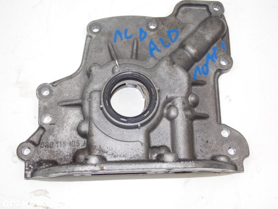 POMPA OLEJU VW POLO IBIZA 1.0 1.4 MPI 030115105J - 1