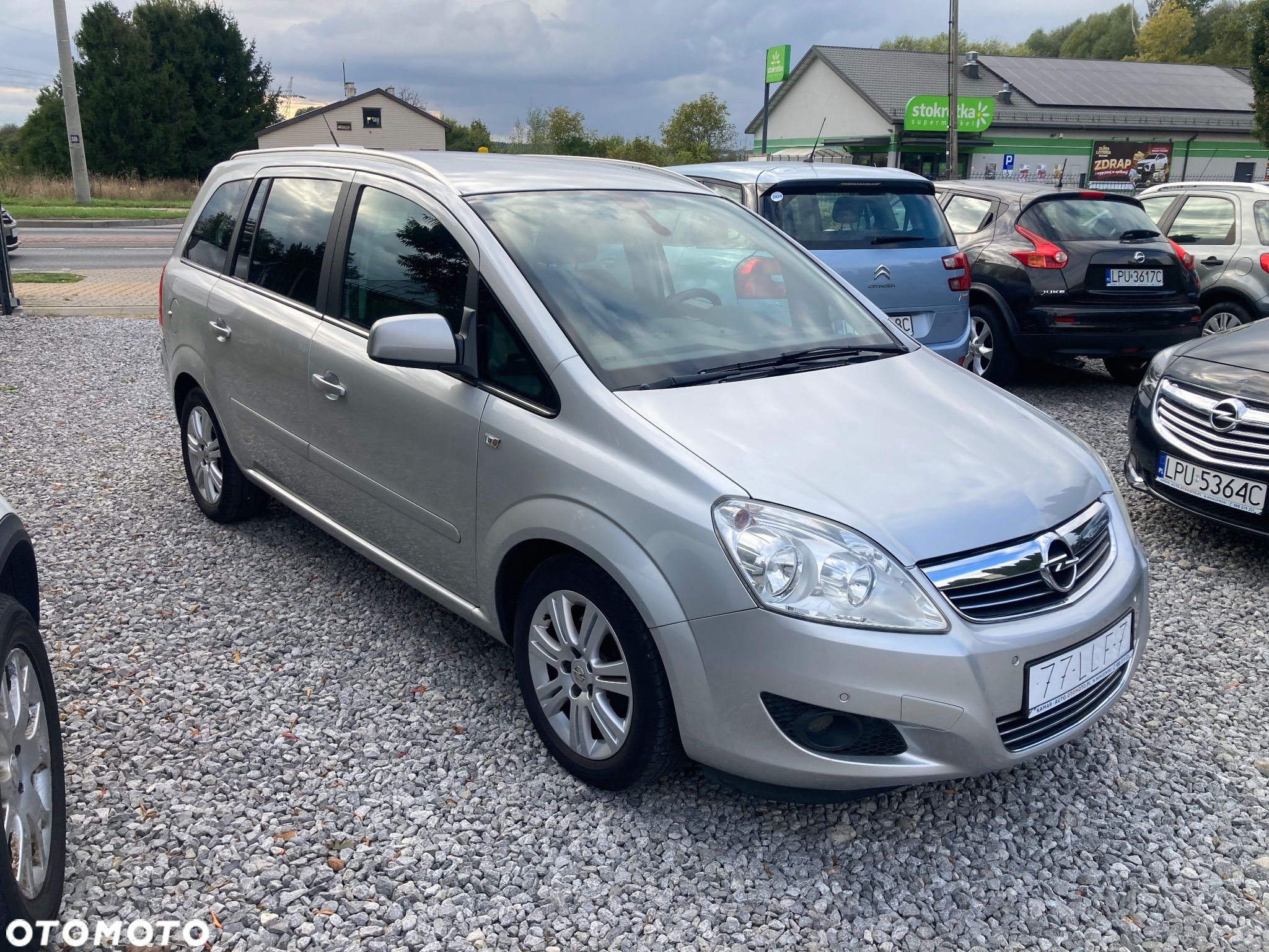 Opel Zafira 1.8 Cosmo - 1