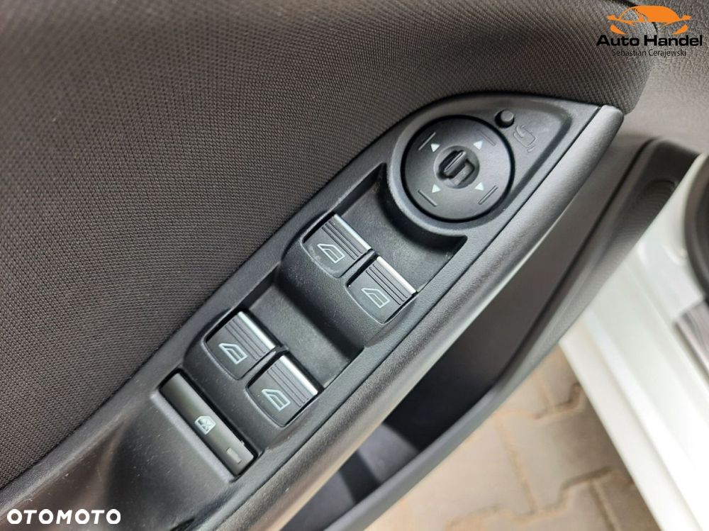 Ford Focus 1.5 EcoBoost STart-Stopp-System ST-LINE - 26