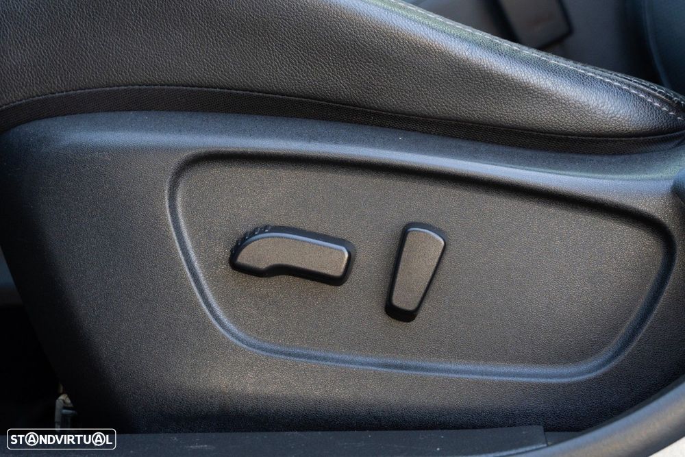 Nissan Qashqai 1.5 dCi N-Connecta - 25