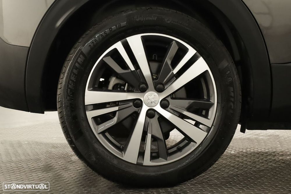 Peugeot 3008 1.6 Hybrid Allure Pack e-EAT8 - 5