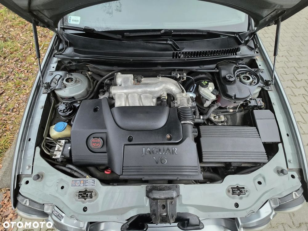 Jaguar X-Type 3.0 V6 4x4 Sport - 33