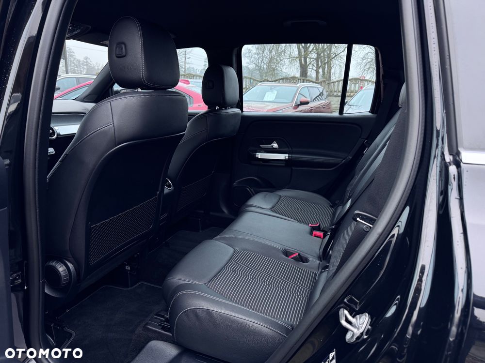 Mercedes-Benz GLB 200 d 8G-DCT Progressive Advanced - 37