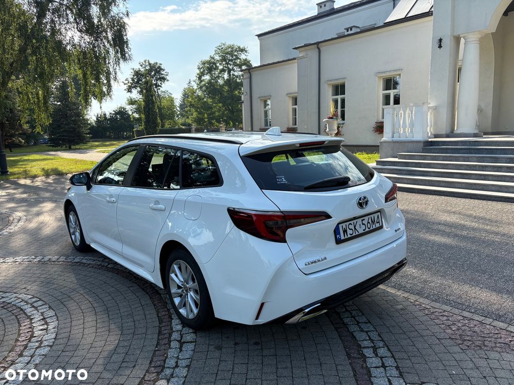Toyota Corolla 1.8 Hybrid Comfort - 3