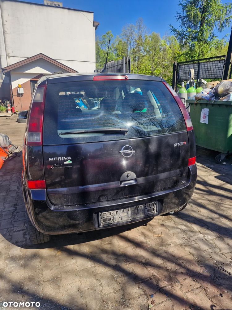 Opel Meriva Z20R maska zderzak drzwi szyby lusterka pojazd na czesci - 4