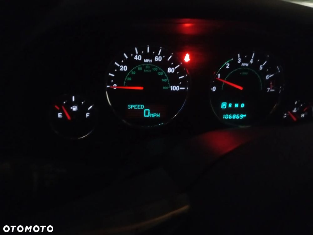 Jeep Wrangler - 25