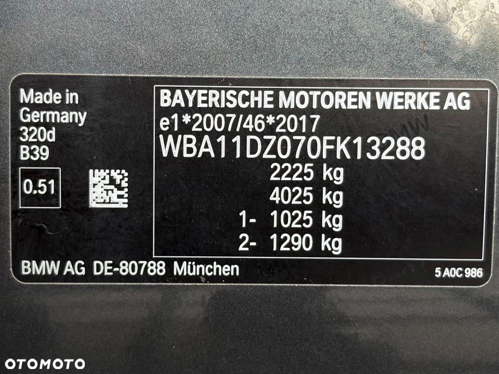 BMW Seria 3 320d Edition M Sport Shadow - 40