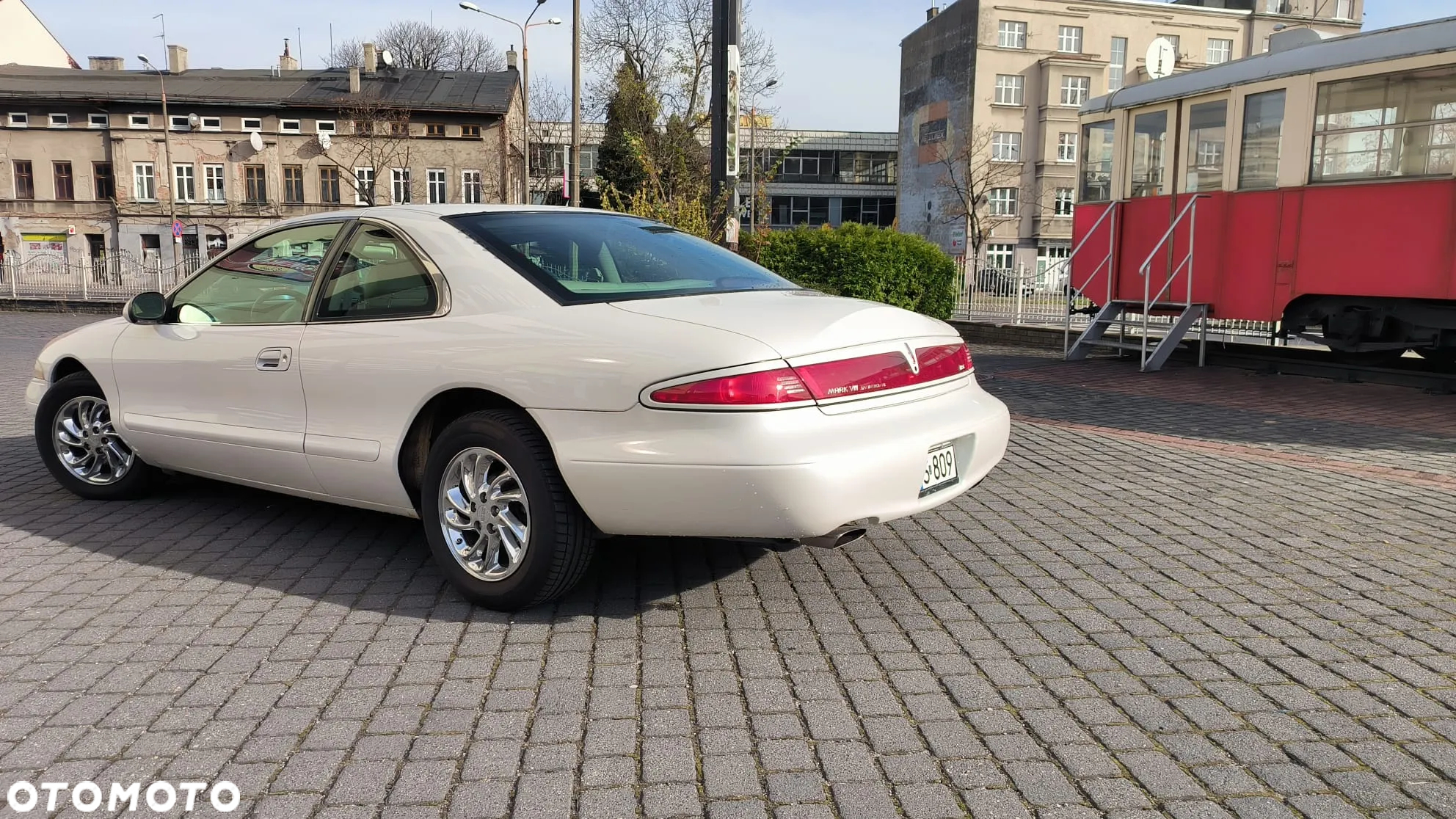 Lincoln Mark VIII 4.6 LSC - 17