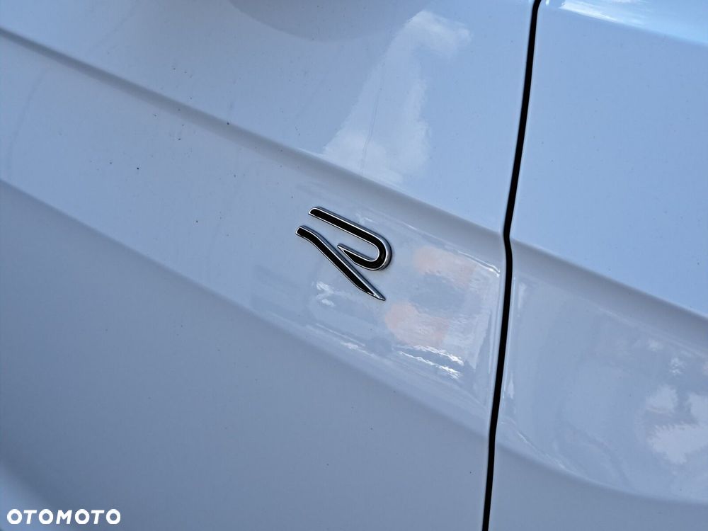 Volkswagen T-Cross 1.0 TSI R-Line Plus DSG - 6