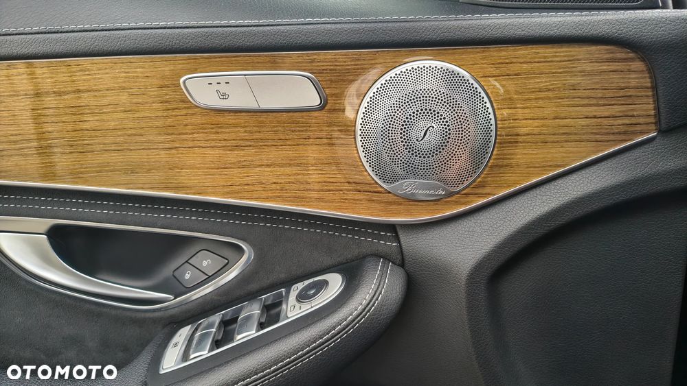 Mercedes-Benz Klasa C 180 7G-TRONIC - 29