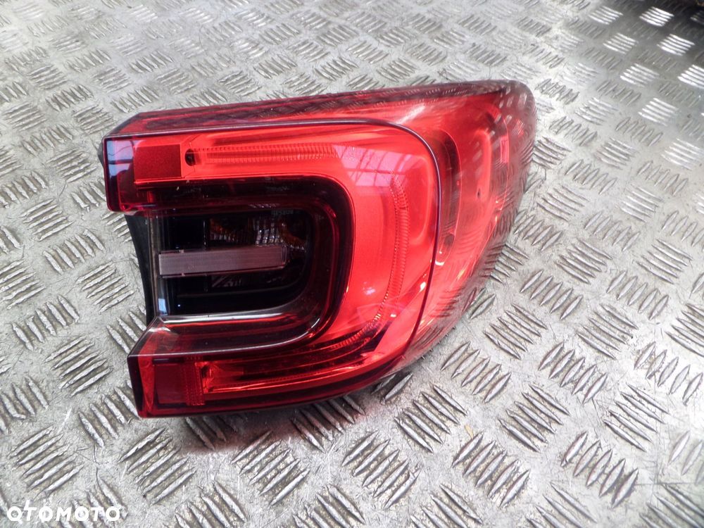 renault kadjar 15- led lampa prawa tył 265508701r - 1