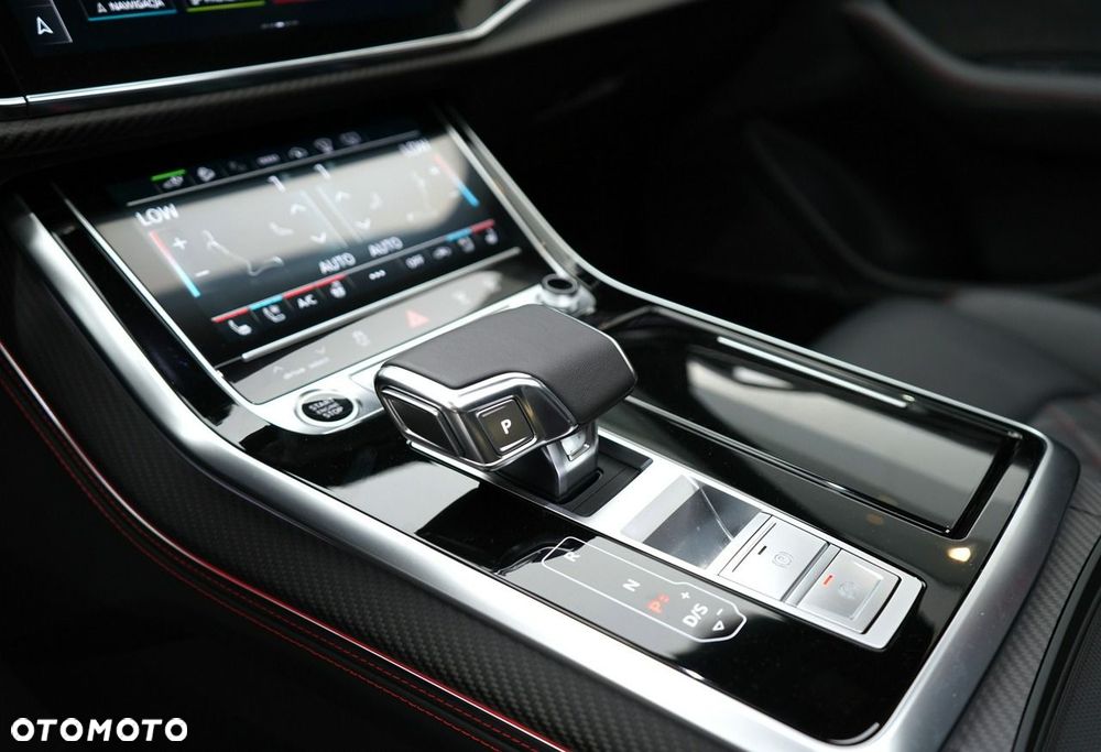Audi Q8 - 25