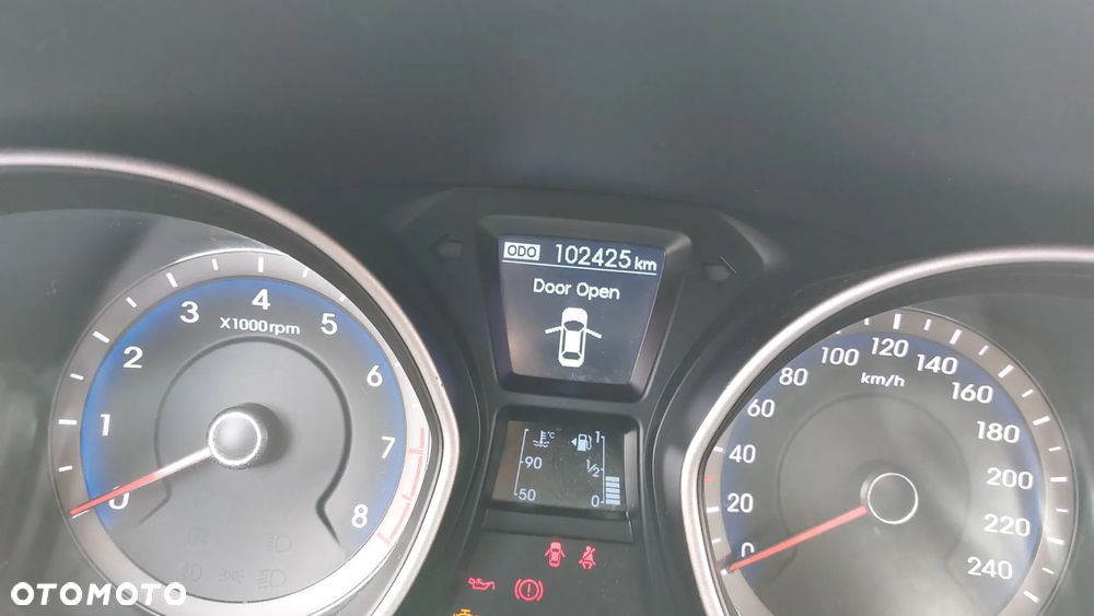 Hyundai i30 1.4 Classic - 9