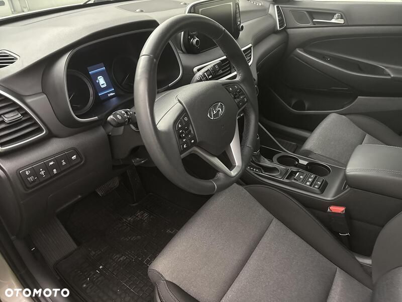 Hyundai Tucson 1.6 T-GDI Style 4WD DCT - 11