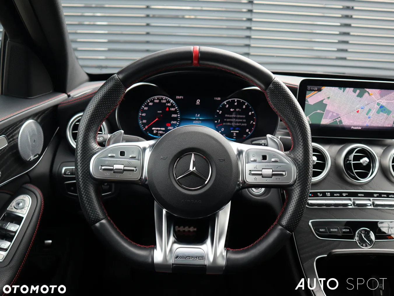 Mercedes-Benz Klasa C 43 AMG 4MATIC - 21