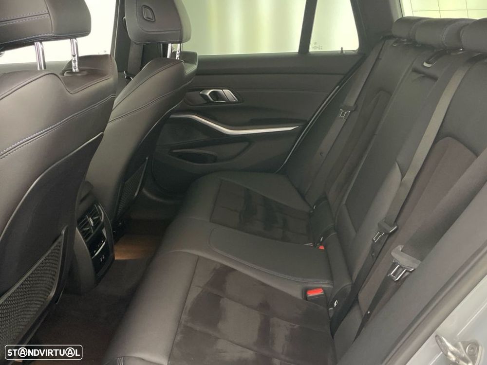 BMW 320 d Touring Pack M Auto - 12