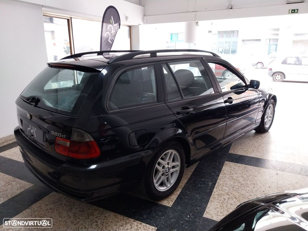 BMW 320 d Touring Séc.XXI - 3